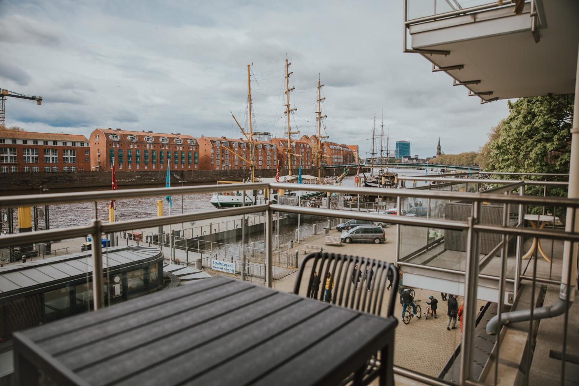Moderne Wohnung Mit Weserblick Und Uferpromenade Brémai repülőtér Kültér fotó